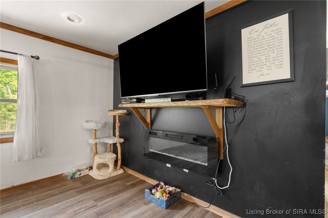 4516 W Sanders Lane, Taswell, IN 47175