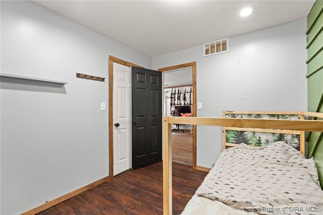 4516 W Sanders Lane, Taswell, IN 47175