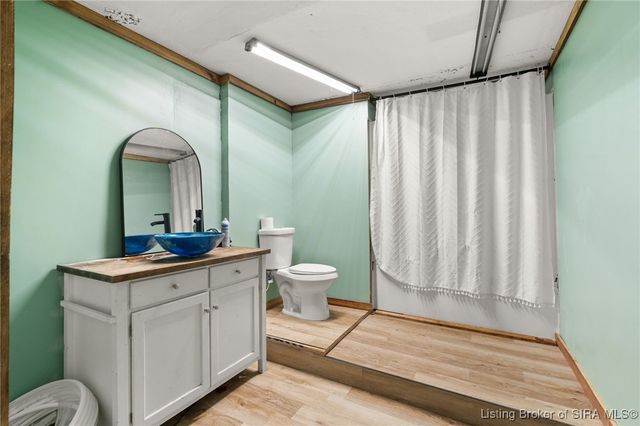 4516 W Sanders Lane, Taswell, IN 47175