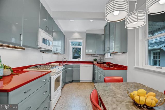 5120 WILSON LN, Bethesda, MD 20814