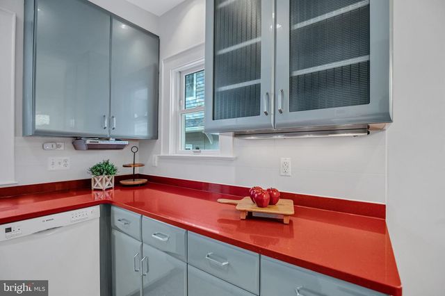 5120 WILSON LN, Bethesda, MD 20814