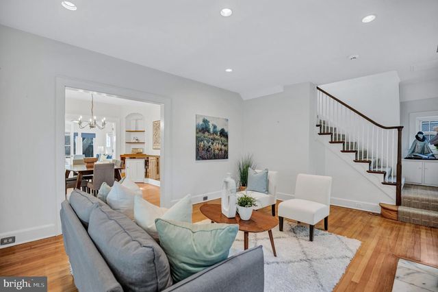 5120 WILSON LN, Bethesda, MD 20814