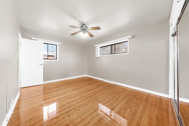 283 S Fair Avenue, Elmhurst, IL 60126