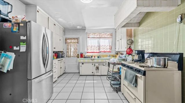 1815 E 3rd, Los Angeles, CA 90033