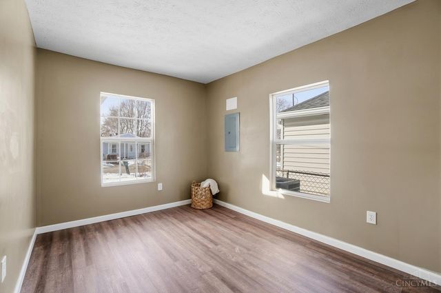 1613 Sheridan Avenue, Middletown, OH 45044