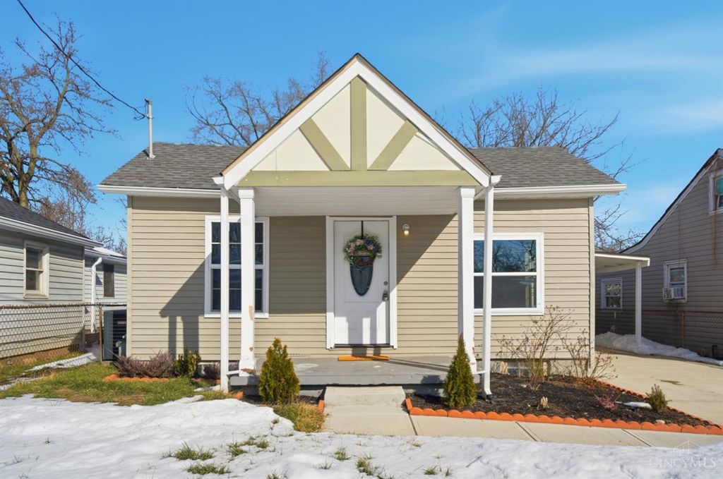 1613 Sheridan Avenue, Middletown, OH 45044