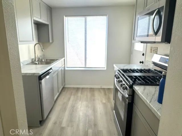 1565 Coulston 37, San Bernardino, CA 92408