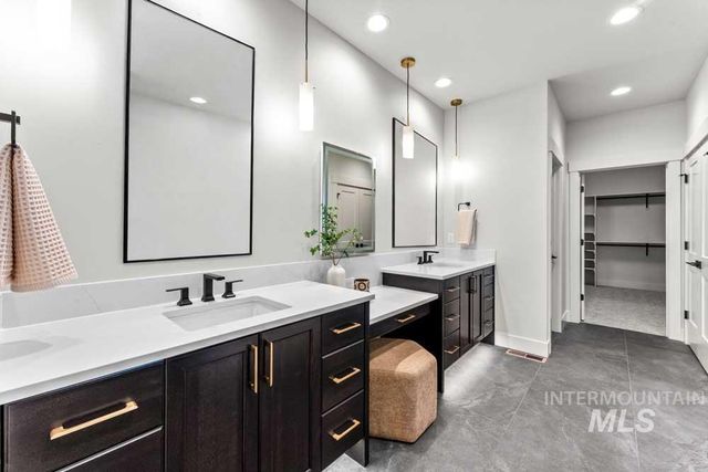 870 N Creekwater Lot 6 Block 5, Eagle, ID 83616