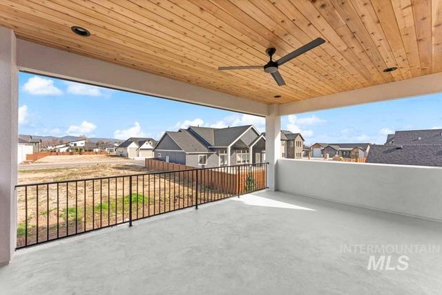 870 N Creekwater Lot 6 Block 5, Eagle, ID 83616