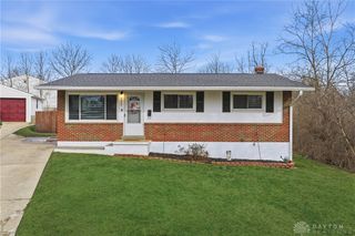 8608 Dundalk Court, Deer Park, OH 45236