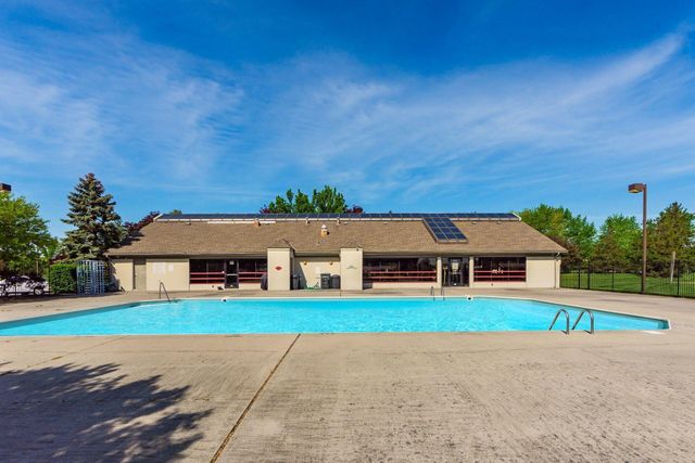 2145 Baneberry Court, Columbus, OH 43235