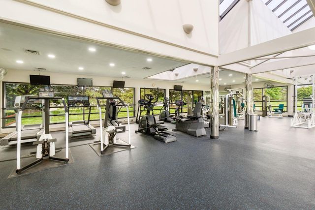 2145 Baneberry Court, Columbus, OH 43235