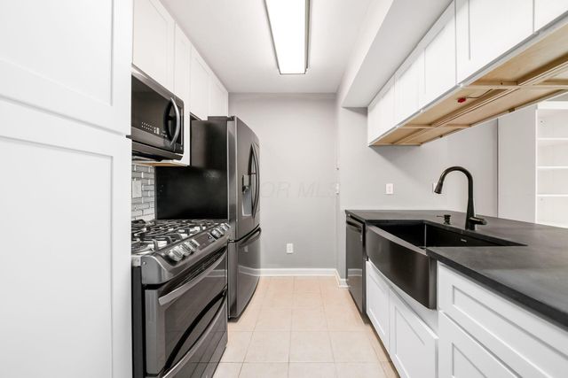 2145 Baneberry Court, Columbus, OH 43235