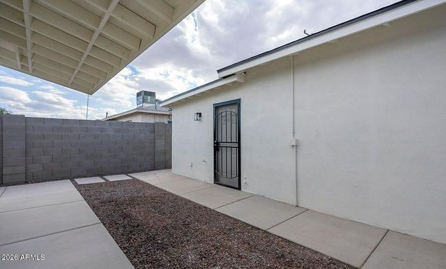 9439 N 11th Avenue 3, Phoenix, AZ 85021