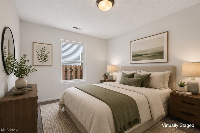 8832 Wheaton Place, North Ridgeville, OH 44039