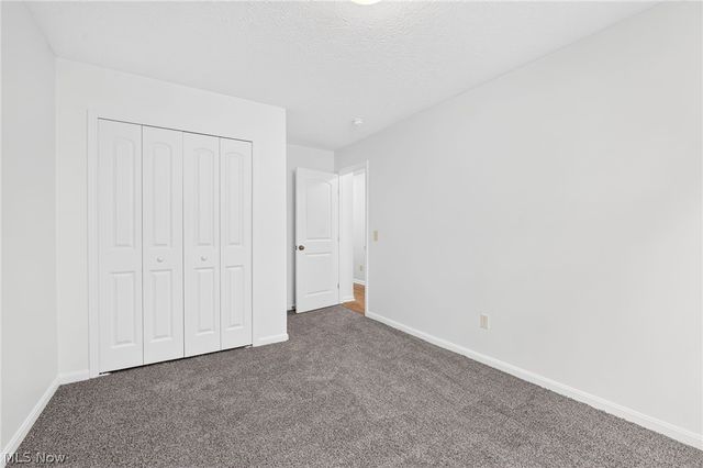 8832 Wheaton Place, North Ridgeville, OH 44039