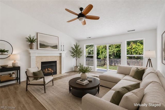 8832 Wheaton Place, North Ridgeville, OH 44039