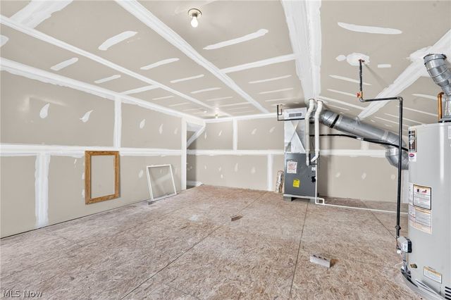 8832 Wheaton Place, North Ridgeville, OH 44039
