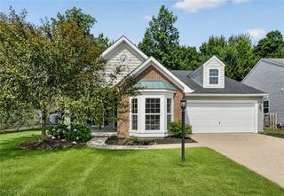 8832 Wheaton Place, North Ridgeville, OH 44039