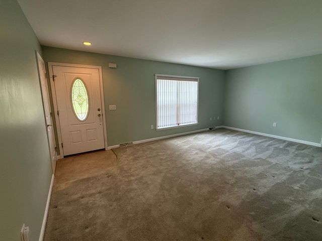 65 Sagebrush Drive, Rochester, NH 03867