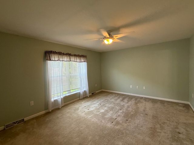 65 Sagebrush Drive, Rochester, NH 03867