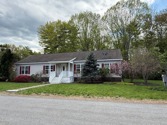 65 Sagebrush Drive, Rochester, NH 03867