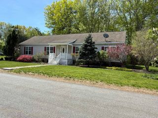 65 Sagebrush Drive, Rochester, NH 03867