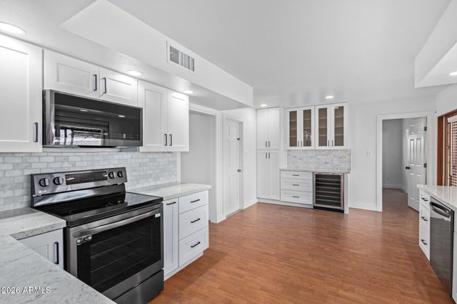 2111 S RIVER Drive, Tempe, AZ 85282