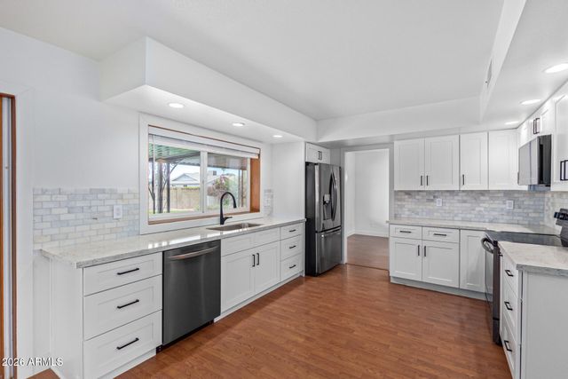 2111 S RIVER Drive, Tempe, AZ 85282