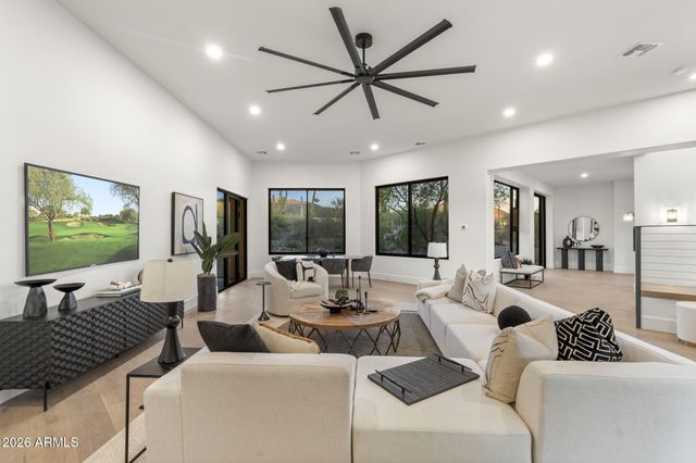 42327 N SIERRA VISTA Road, Cave Creek, AZ 85331