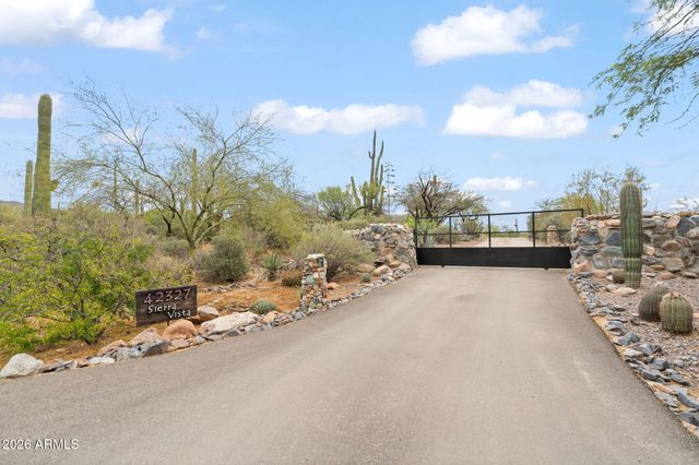 42327 N SIERRA VISTA Road, Cave Creek, AZ 85331