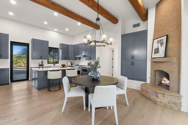 42327 N SIERRA VISTA Road, Cave Creek, AZ 85331