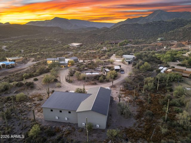 42327 N SIERRA VISTA Road, Cave Creek, AZ 85331