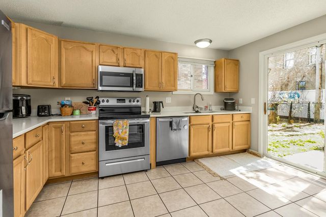 222 Virginia Street, Saint Paul, MN 55102