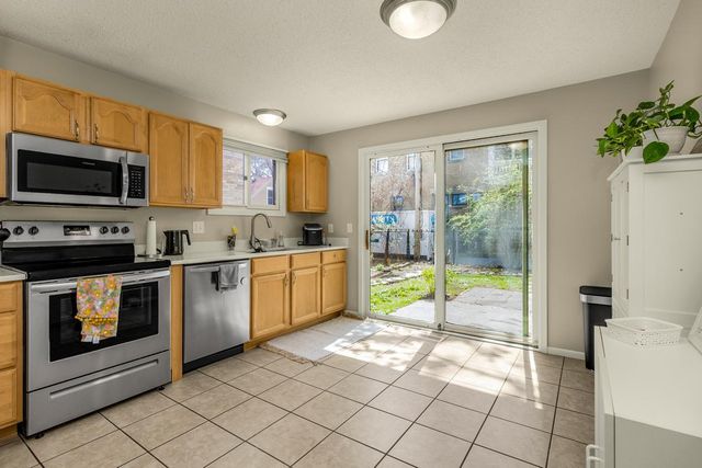 222 Virginia Street, Saint Paul, MN 55102