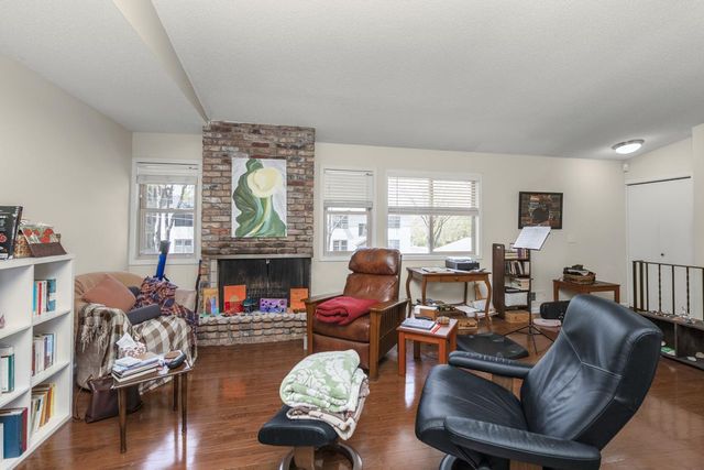 222 Virginia Street, Saint Paul, MN 55102