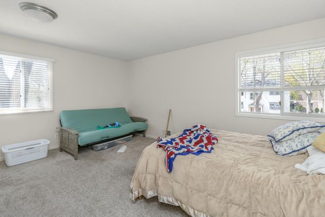 222 Virginia Street, Saint Paul, MN 55102