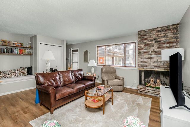 222 Virginia Street, Saint Paul, MN 55102