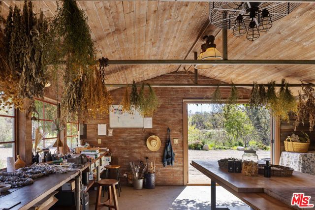 6009 Bonsall Drive, Malibu, CA 90265