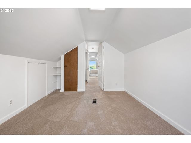 2760 Sw 119TH Ave, Beaverton, OR 97005