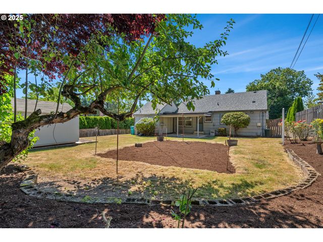2760 Sw 119TH Ave, Beaverton, OR 97005