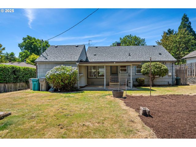 2760 Sw 119TH Ave, Beaverton, OR 97005