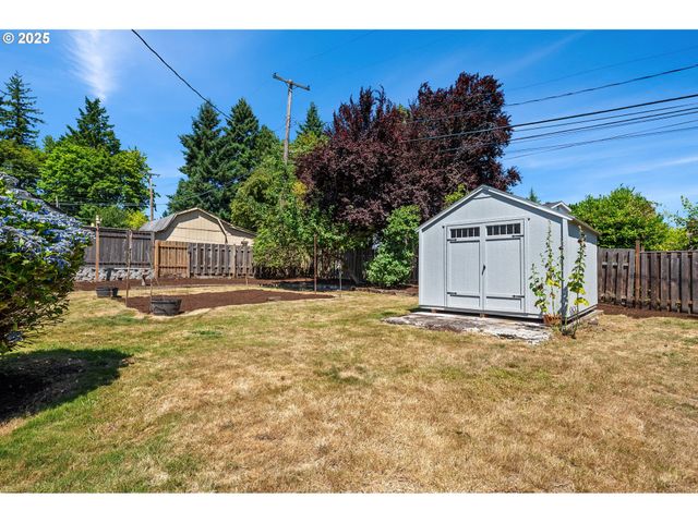 2760 Sw 119TH Ave, Beaverton, OR 97005