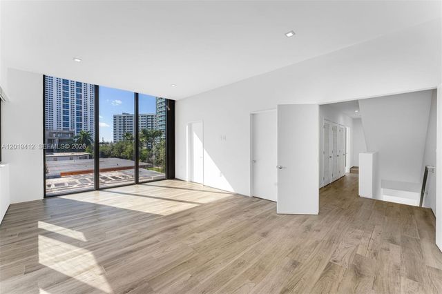 1525 Bay Rd 1525, Miami Beach, FL 33139