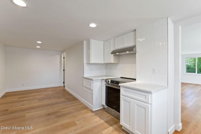 15116 E 4th Ave, Veradale, WA 99037