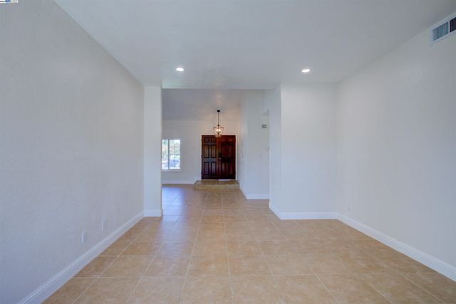 5311 Charlotte Way, Livermore, CA 94550