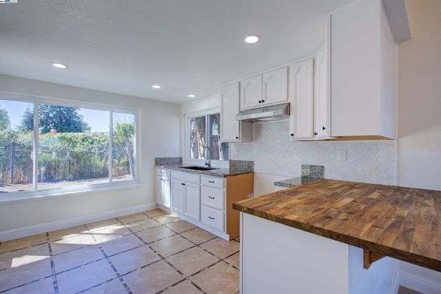 5311 Charlotte Way, Livermore, CA 94550
