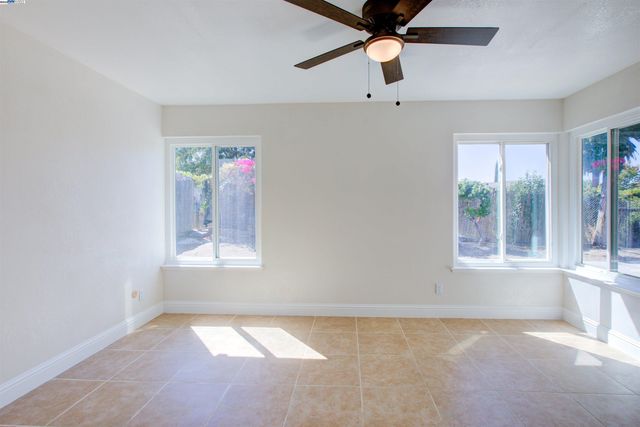 5311 Charlotte Way, Livermore, CA 94550