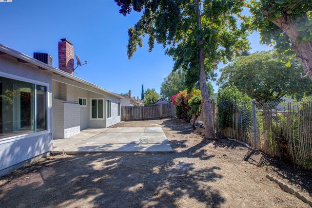 5311 Charlotte Way, Livermore, CA 94550