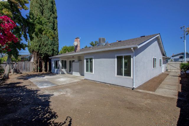 5311 Charlotte Way, Livermore, CA 94550